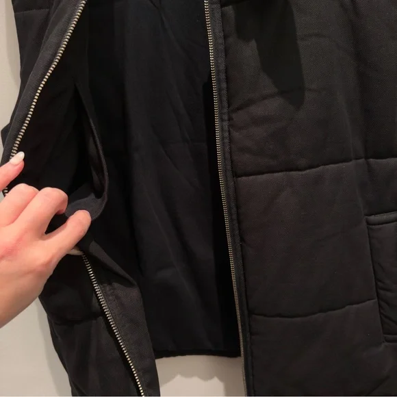 Sandro - Black Quilted Vest With Leather Collar Men’s Size XL